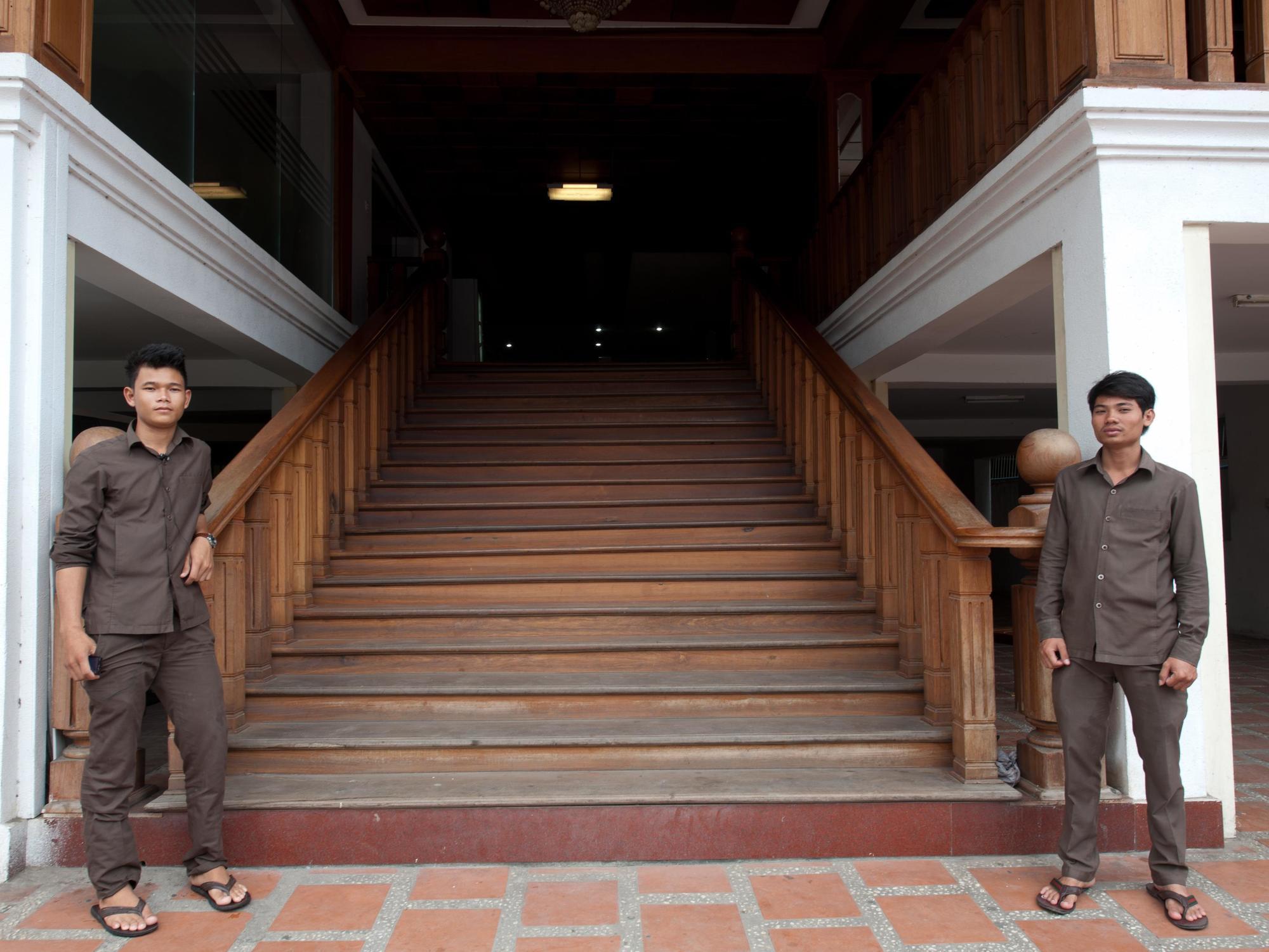 Wei Si Deng Hotel & Restaurant Phnom Penh Exterior foto
