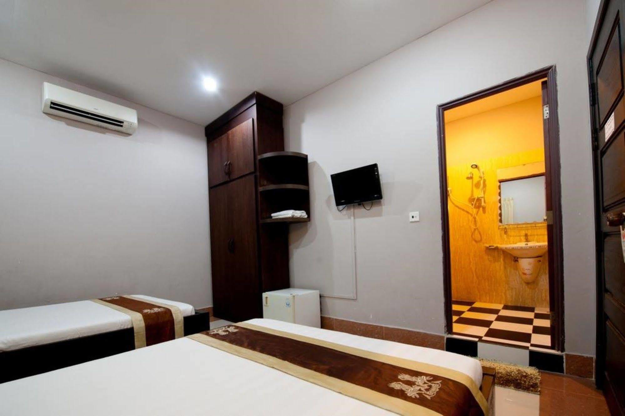 Wei Si Deng Hotel & Restaurant Phnom Penh Exterior foto