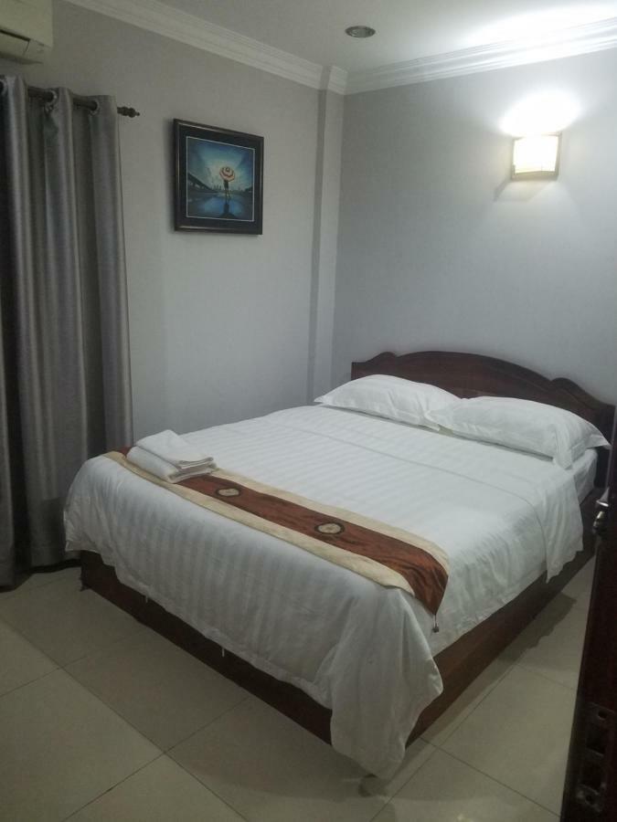 Wei Si Deng Hotel & Restaurant Phnom Penh Exterior foto