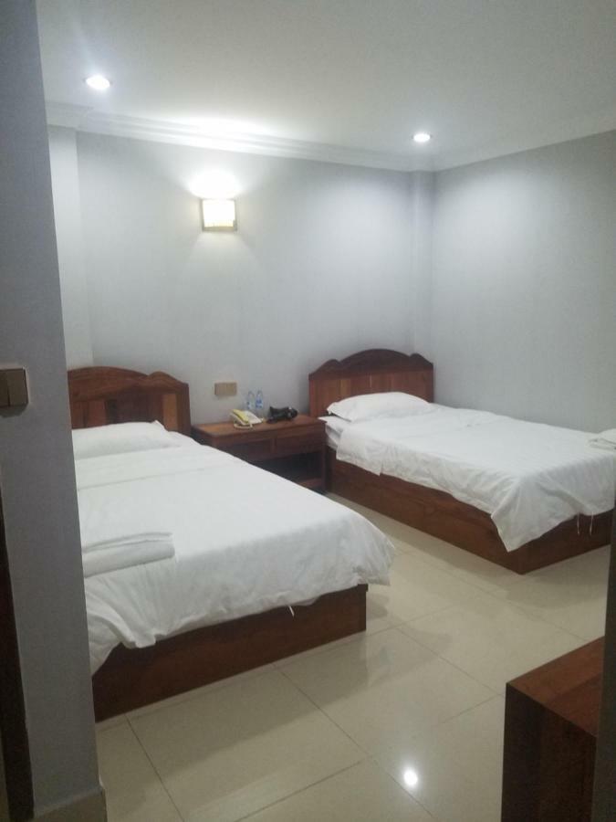 Wei Si Deng Hotel & Restaurant Phnom Penh Exterior foto